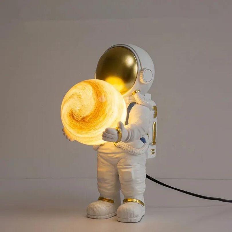 Lampe-de-bureau-led