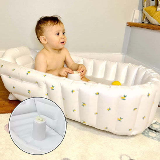 Baignoire bebe avec pieds antidérapants stabilité pendant le bain