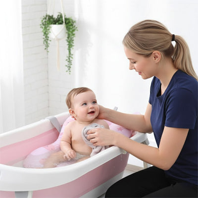  Baignoire bébé design moderne et facile à nettoyer


