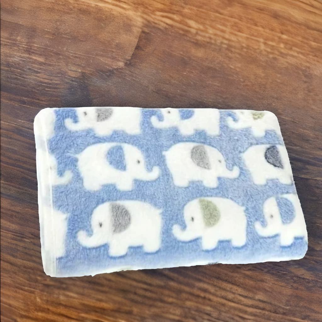 Couverture bébé couleur bleu 