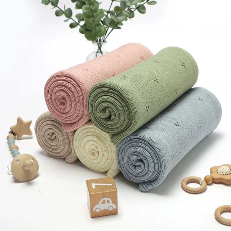 Ensemble couverture bébé accessoire indispensable nouveau-né