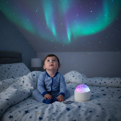  Veilleuse projection bébé avec lumière apaisante et ciel étoilé
