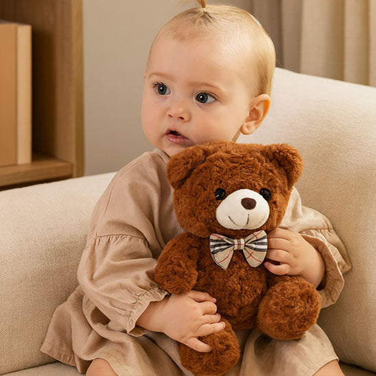 Ours en peluche – cadeau parfait pour un bébé ou un jeune enfant